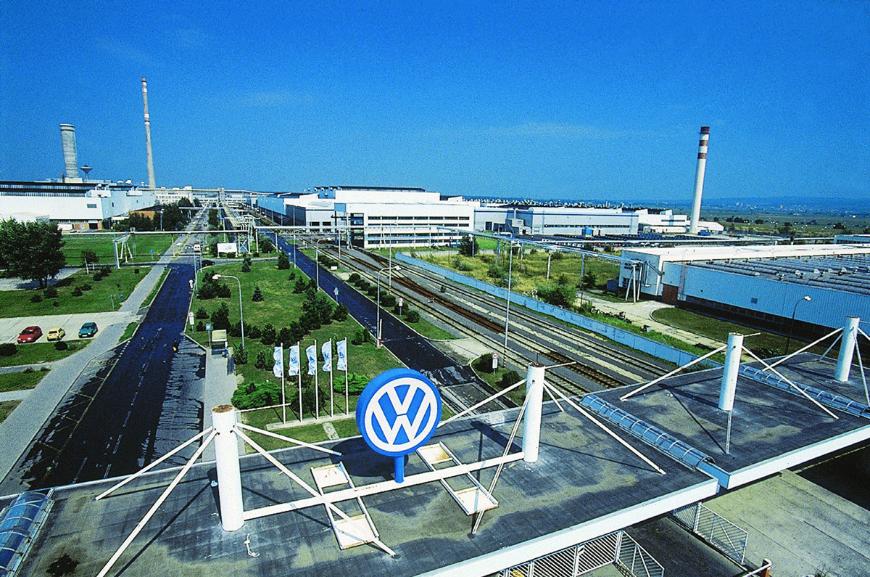 Volkswagen планирует начать тестирование беспилотных автомобилей