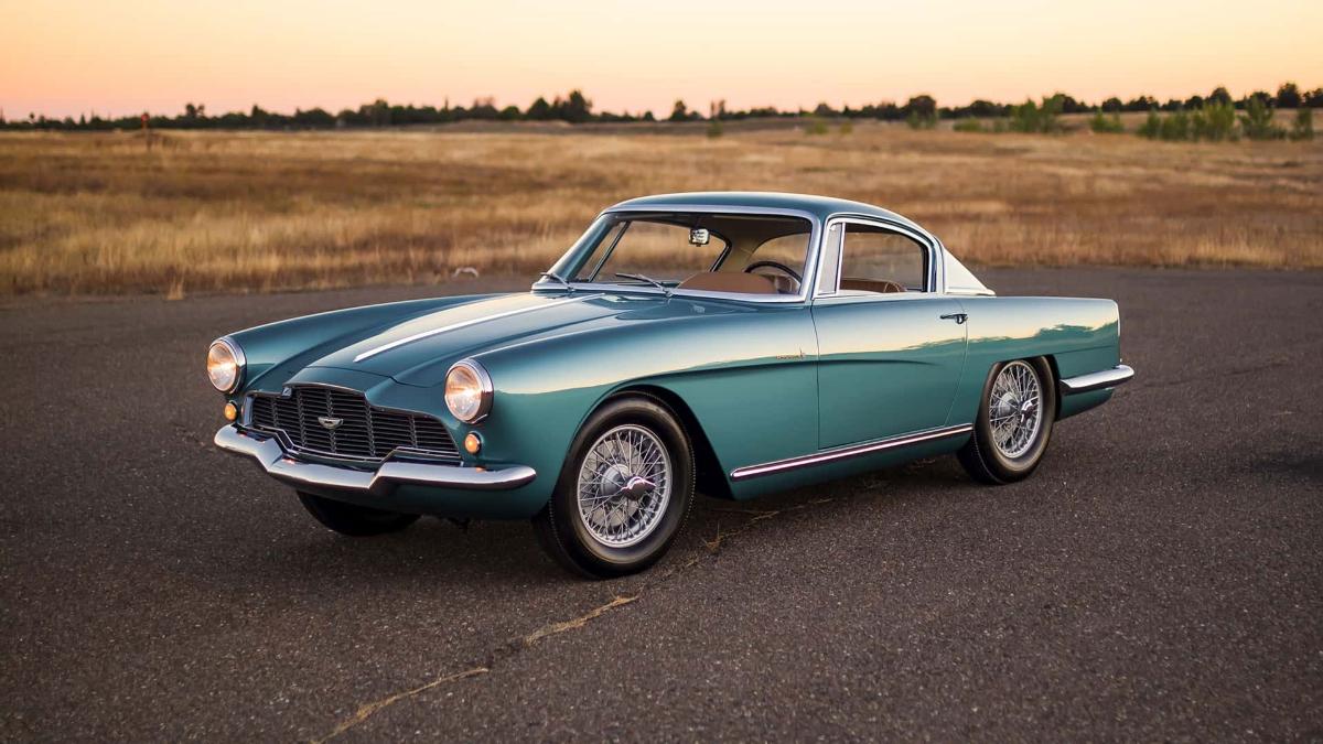 За 1,6 млн.долларов продается ультраредкий и очень красивый Aston Martin 1954 года 