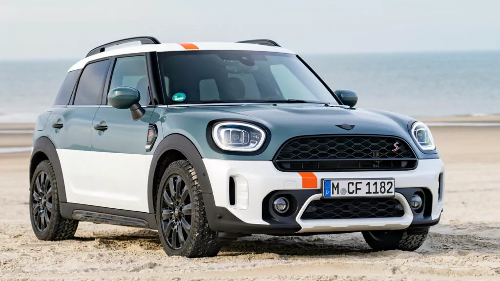 Компания MINI выпустила новую специальную версию MINI Cooper S Countryman ALL4