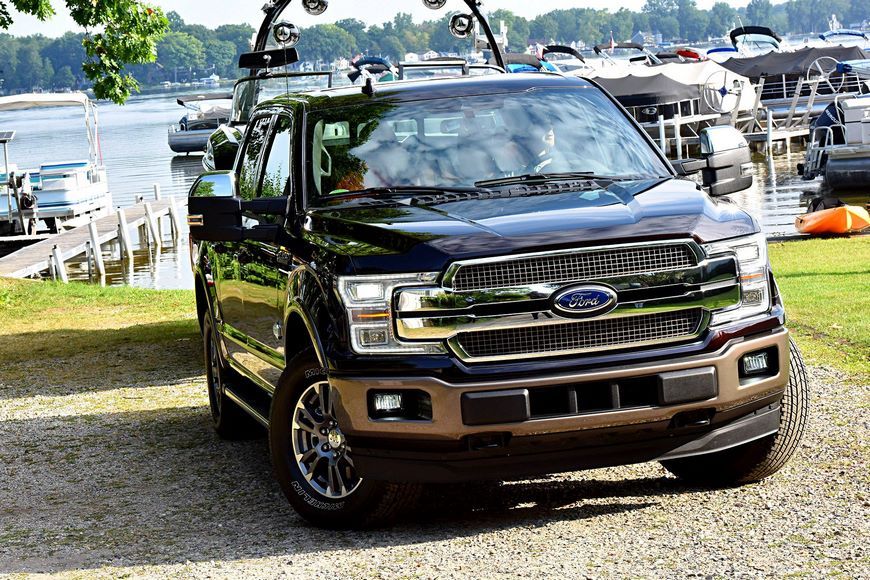 Ford собирается отказаться от легковых автомобилей в США