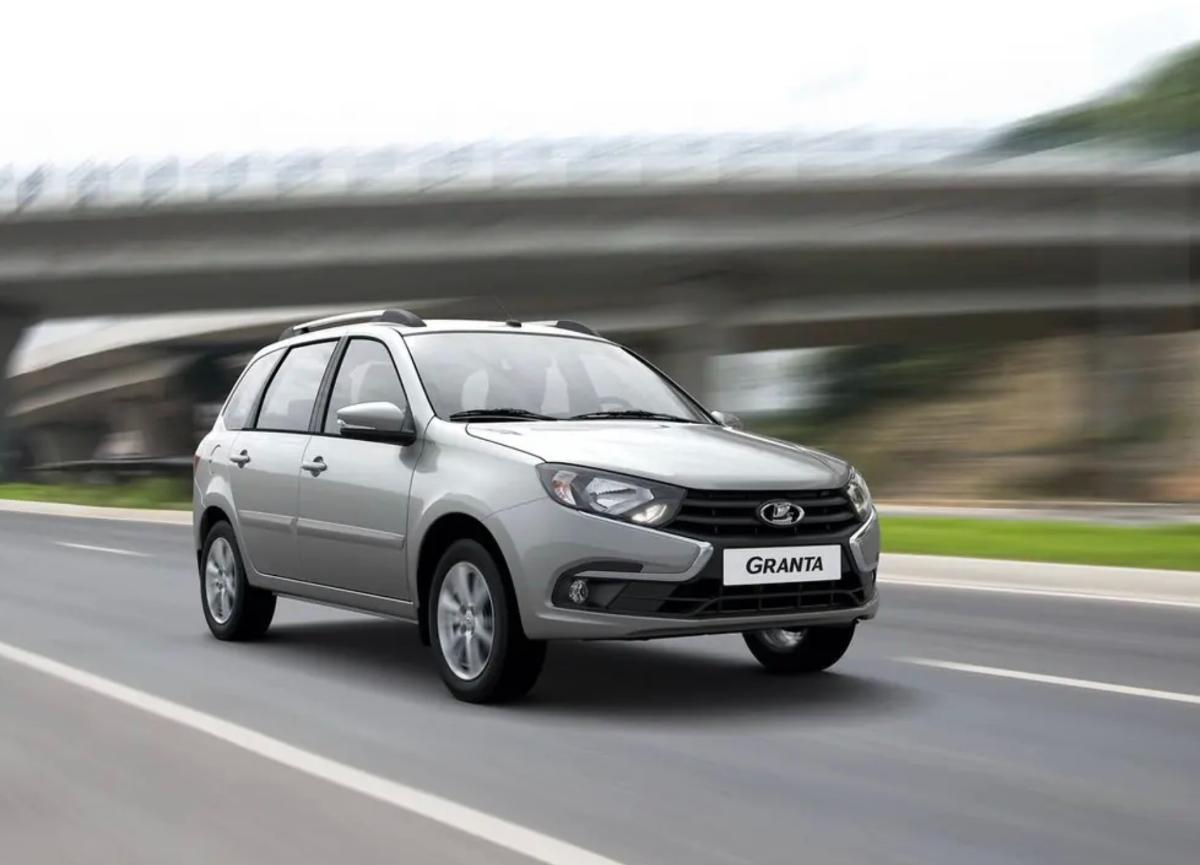 «АвтоВАЗ» в декабре пересмотрел скидки для покупателей «Лад»