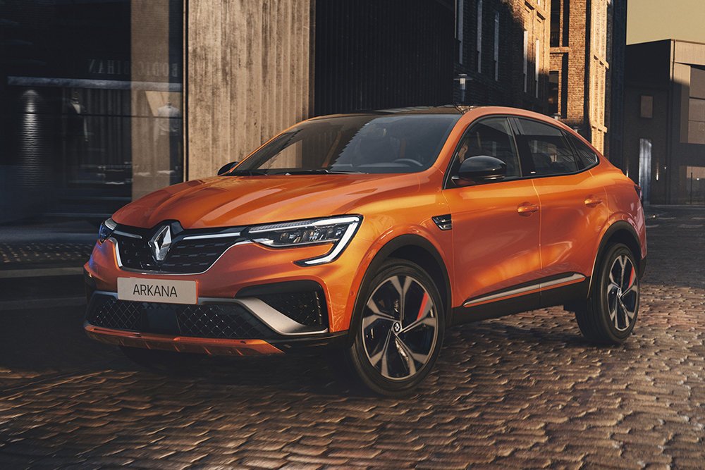 Renault Arkana получила гибридный вариант и спортивный обвес