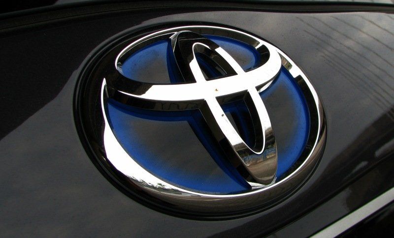 Toyota продлила скидки до Нового Года