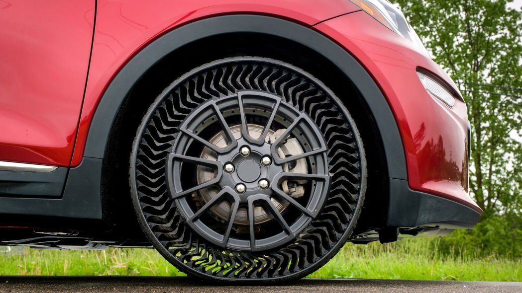Michelin совместно с General Motors тестируют безвоздушные шины