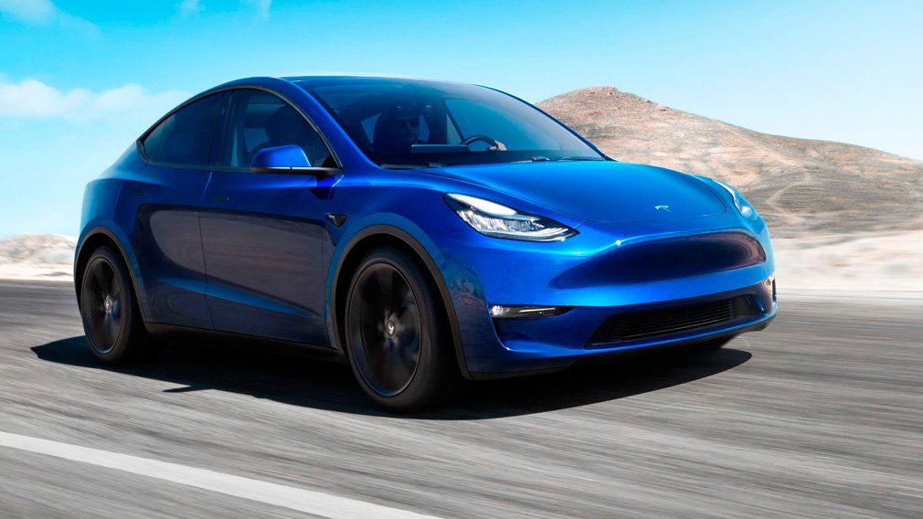 Скоро начнутся поставки Tesla Model Y
