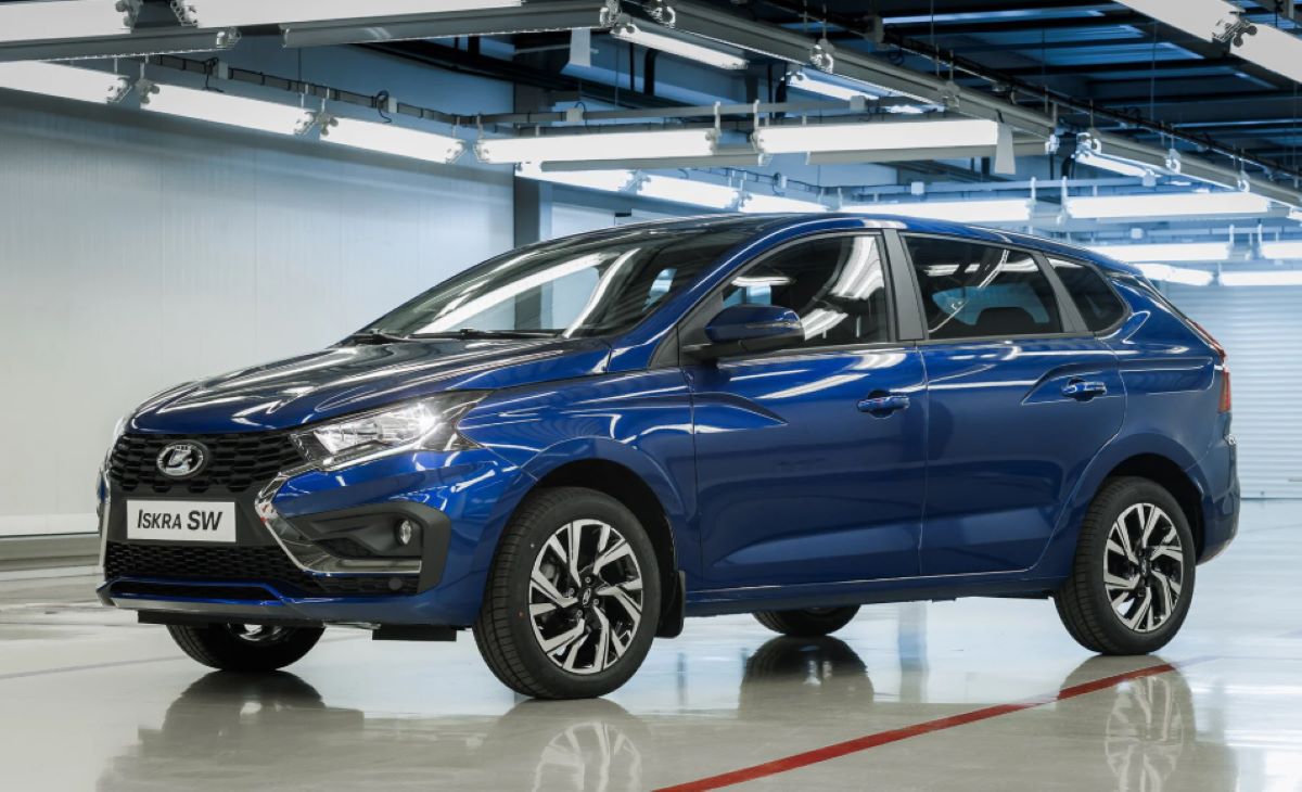 Универсал Lada Iskra SW: изображения от «АвтоВАЗа» Универсал Lada Iskra SW: изображения от «АвтоВАЗа»