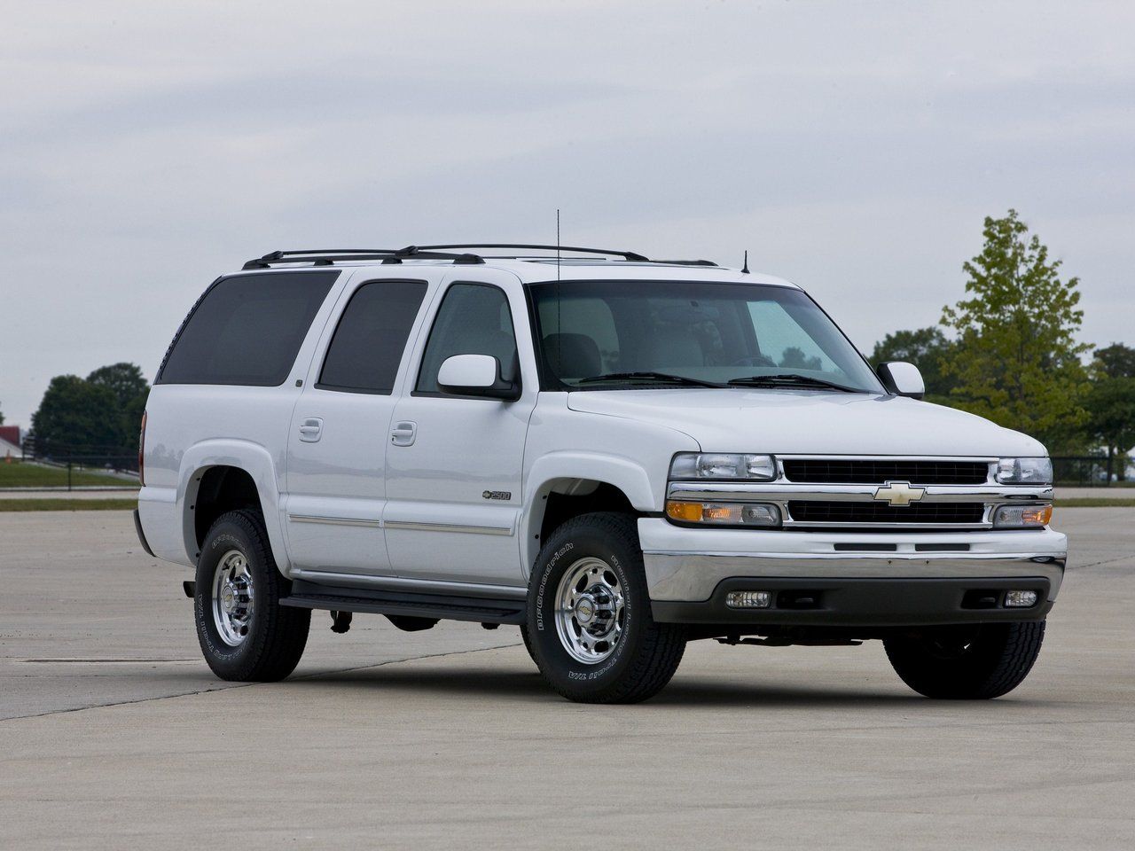 Chevrolet Suburban 2000