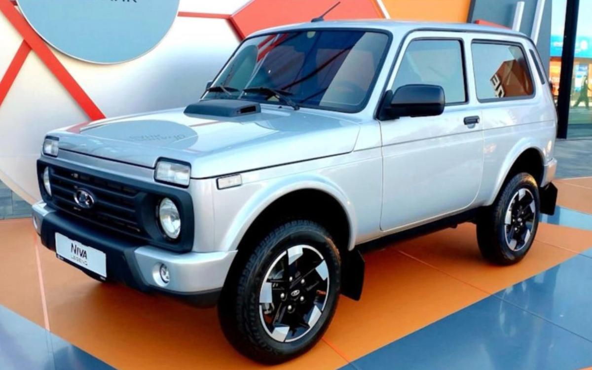 Дилер оценил перспективы обновленного внедорожника LADA Niva Legend
