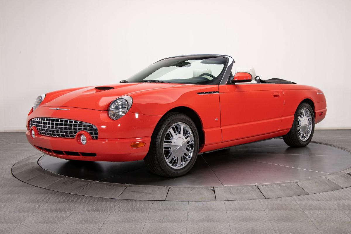 Ford Thunderbird Maison 2002