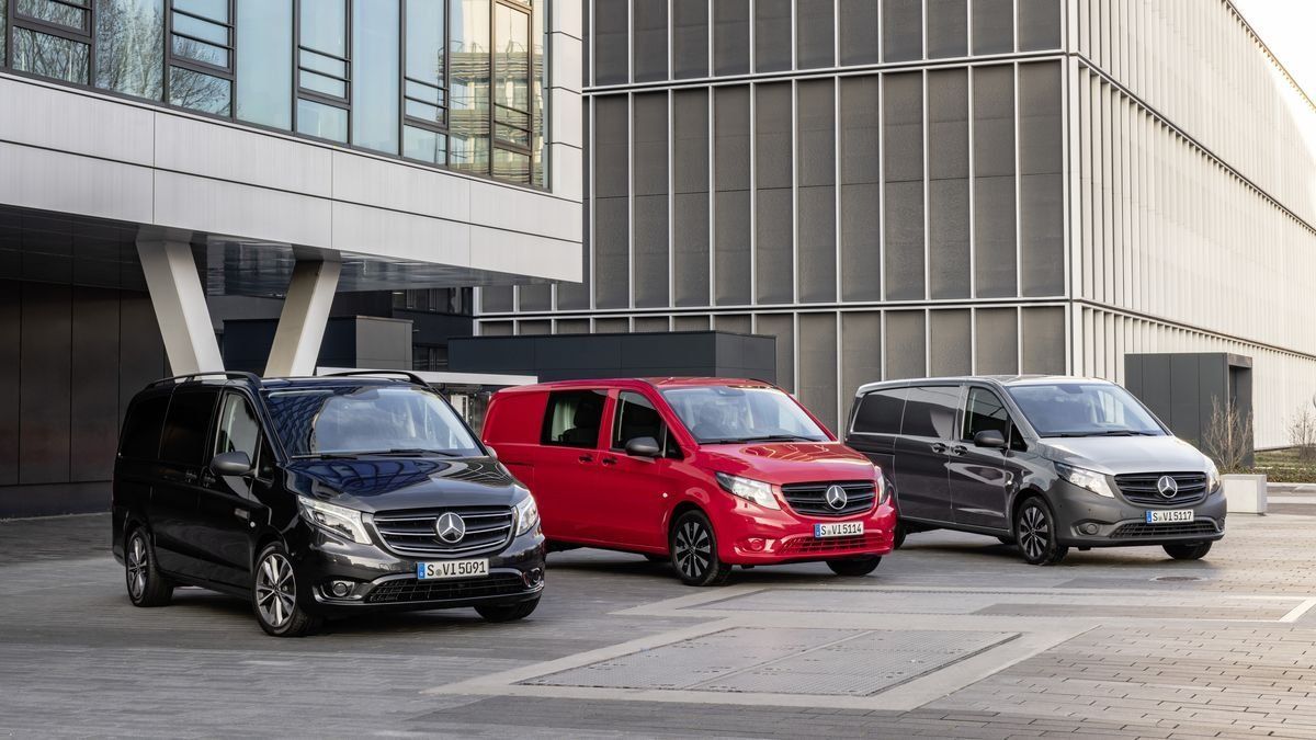 Mercedes-Benz озвучил российские цены на обновленный Vito