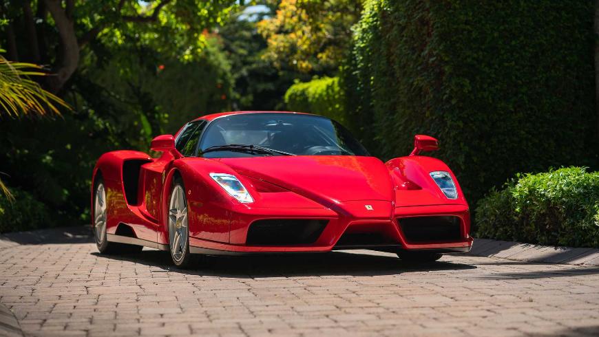 Ferrari Enzo 2003 года стал самым дорогим авто, проданным на Интернет-аукционе