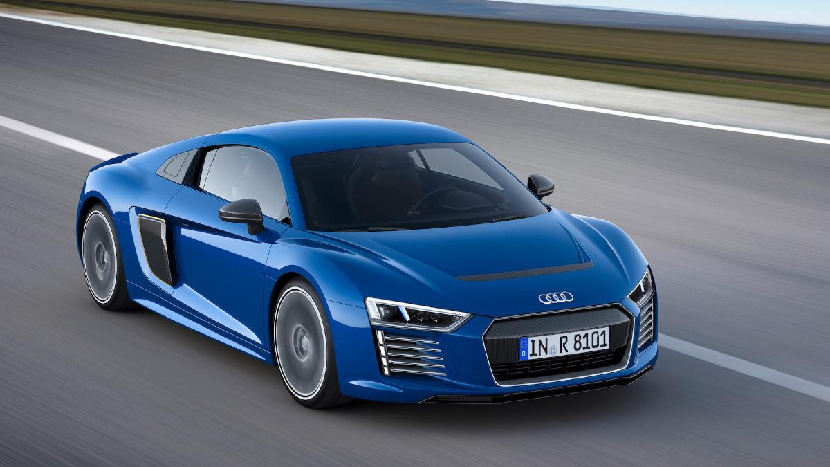 Audi расширяет производство суперкаров R8, чтобы удовлетворить спрос