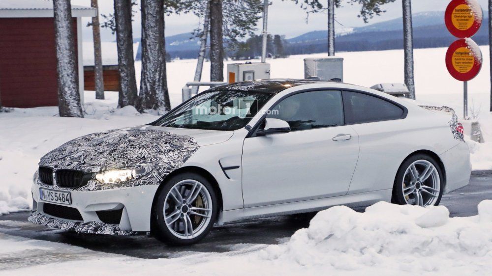 Немецкий BMW тестирует купе M4 CS