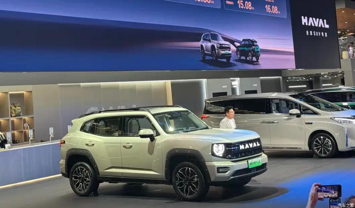 Автосалон в Чэнду 2025: представлен Haval Big Dog PLUS за 1,3 млн рублей Автосалон в Чэнду 2025: представлен Haval Big Dog PLUS за 1,3 млн рублей