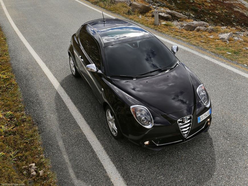 Alfa Romeo MiTo: компактный хетчбэк, который «вырастит» до кроссовера