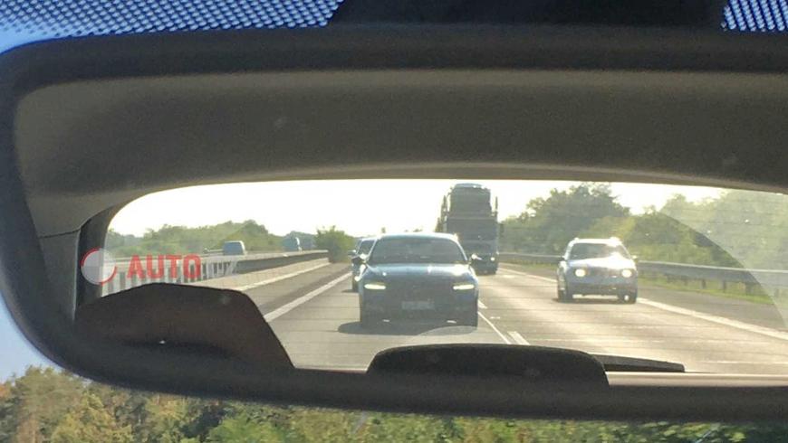 В Сети впервые появились фото обновленной Skoda Octavia 2020 в кузове хэтчбек 