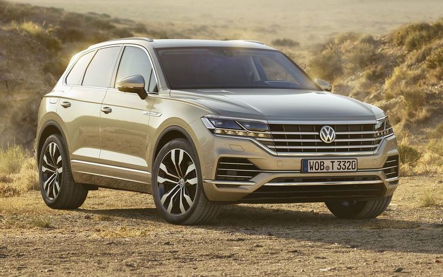 Volkswagen анонсировал новую версию Touareg для России