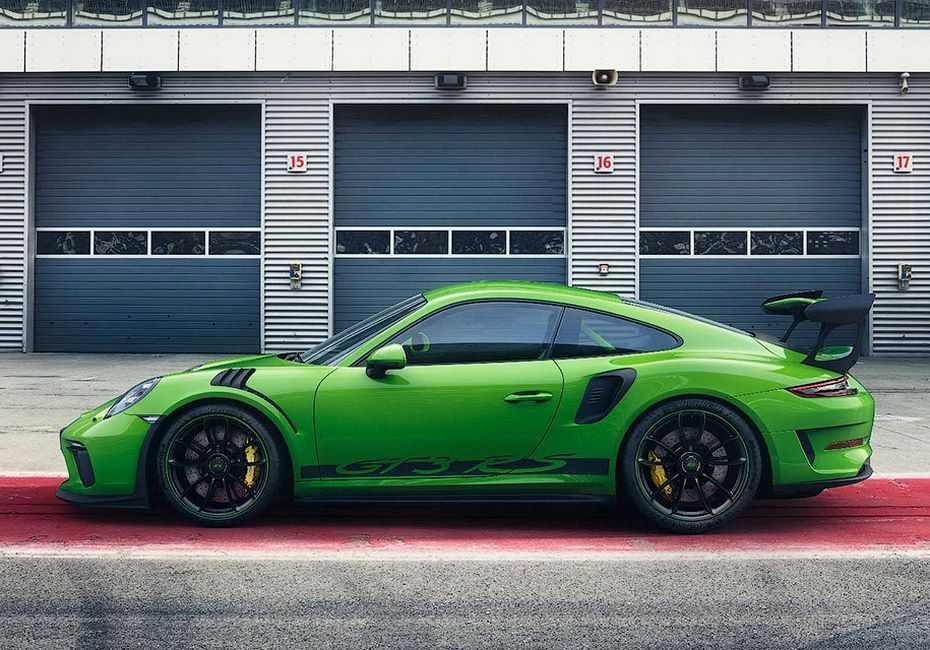 Официально представлен Porsche 911 GT3 RS