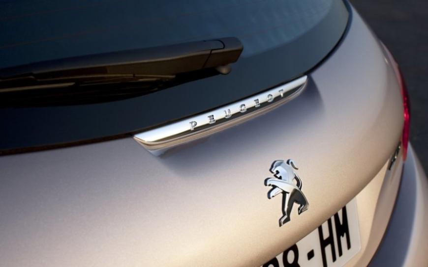 Peugeot останавливает работу над дизельными двигателями