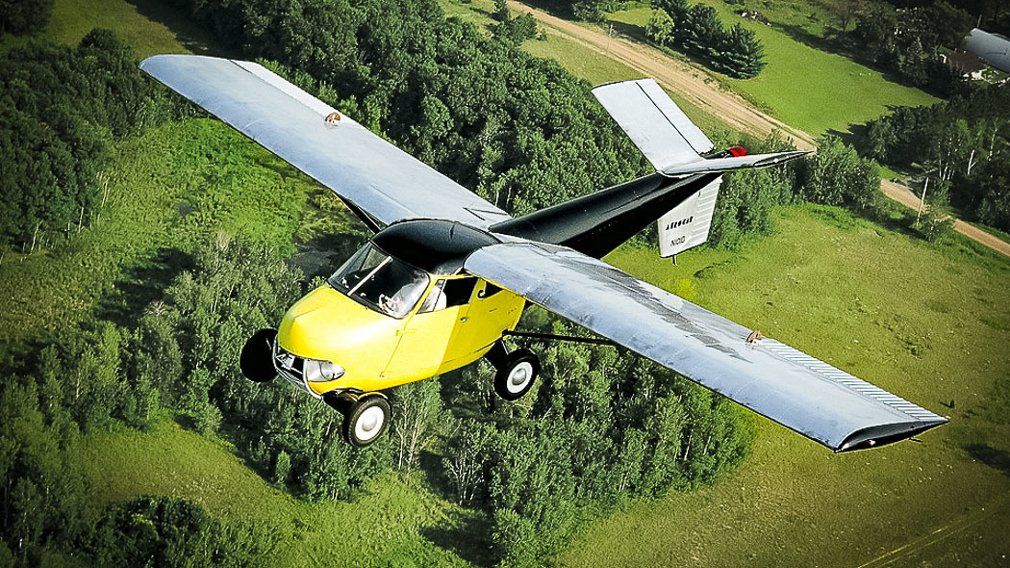 Эксклюзивный летающий ретро-кар продадут на аукционе