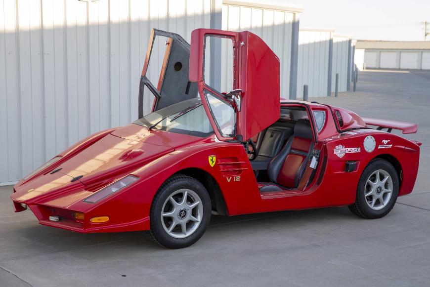 Из недорого Pontiac Fiero сделали сомнительную реплику суперкара Ferrari Enzo 