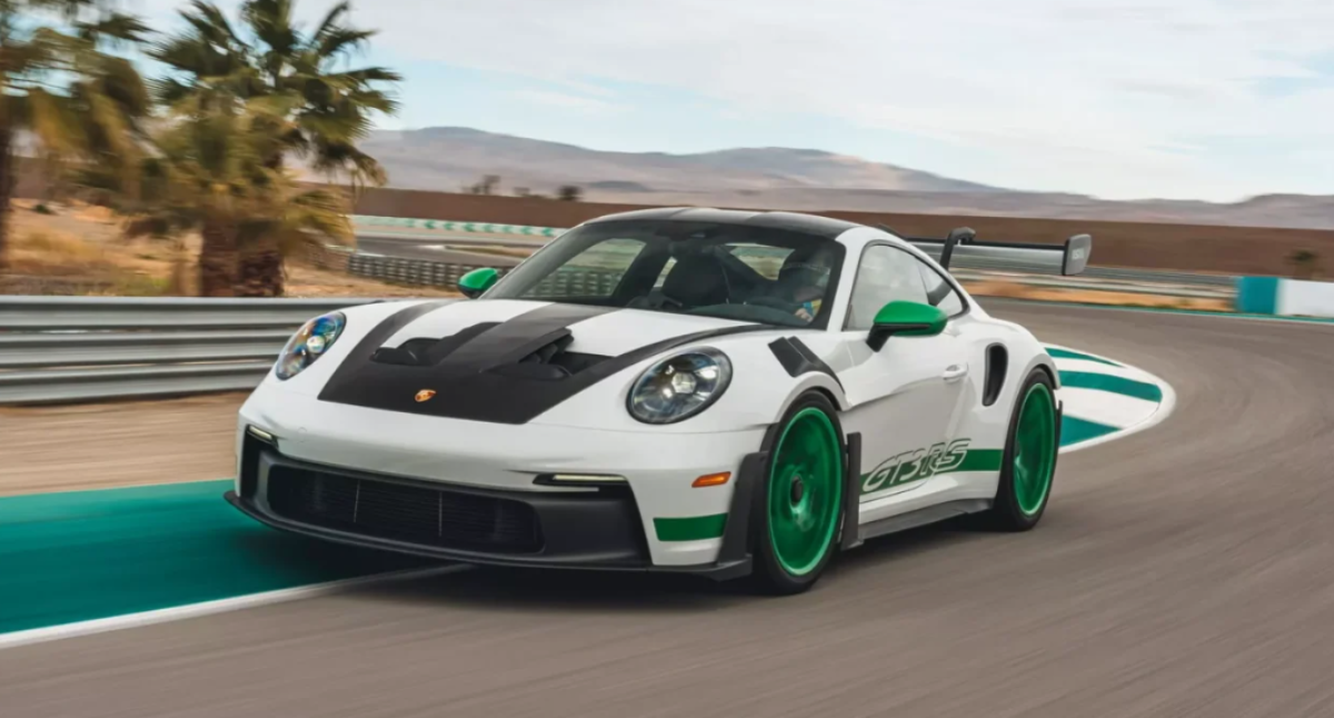 Марка Porsche представила в США новую спецверсию Porsche 911 GT3 RS «Tribute to Carrera RS»