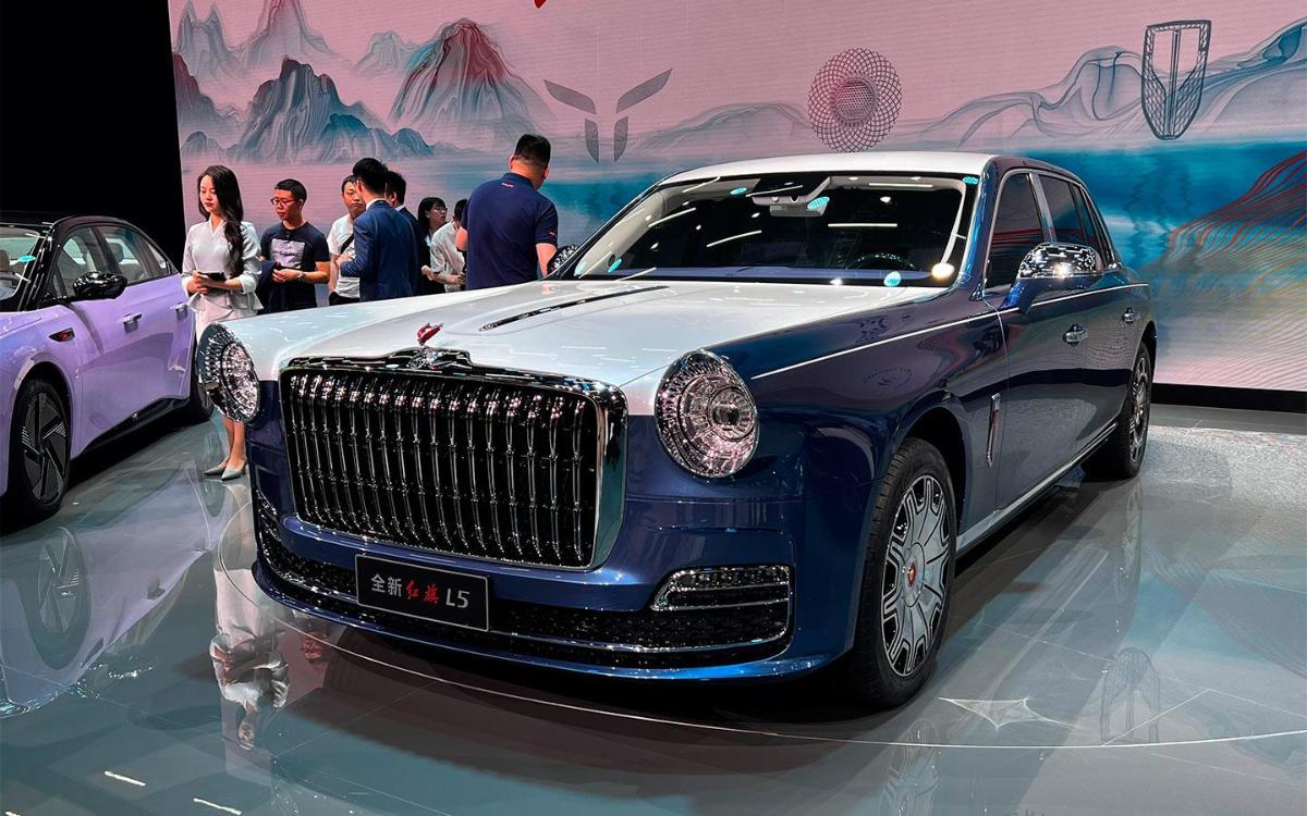 Дебютировало 2-е поколение самого дорого китайского автомобиля для чиновников — Hongqi L5