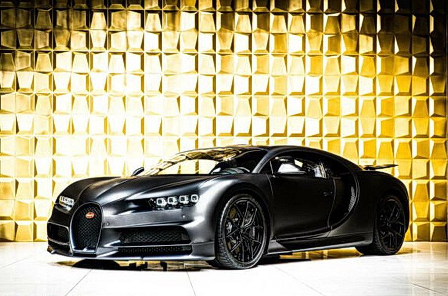 Подержанный Bugatti Chiron продают за 300 млн рублей