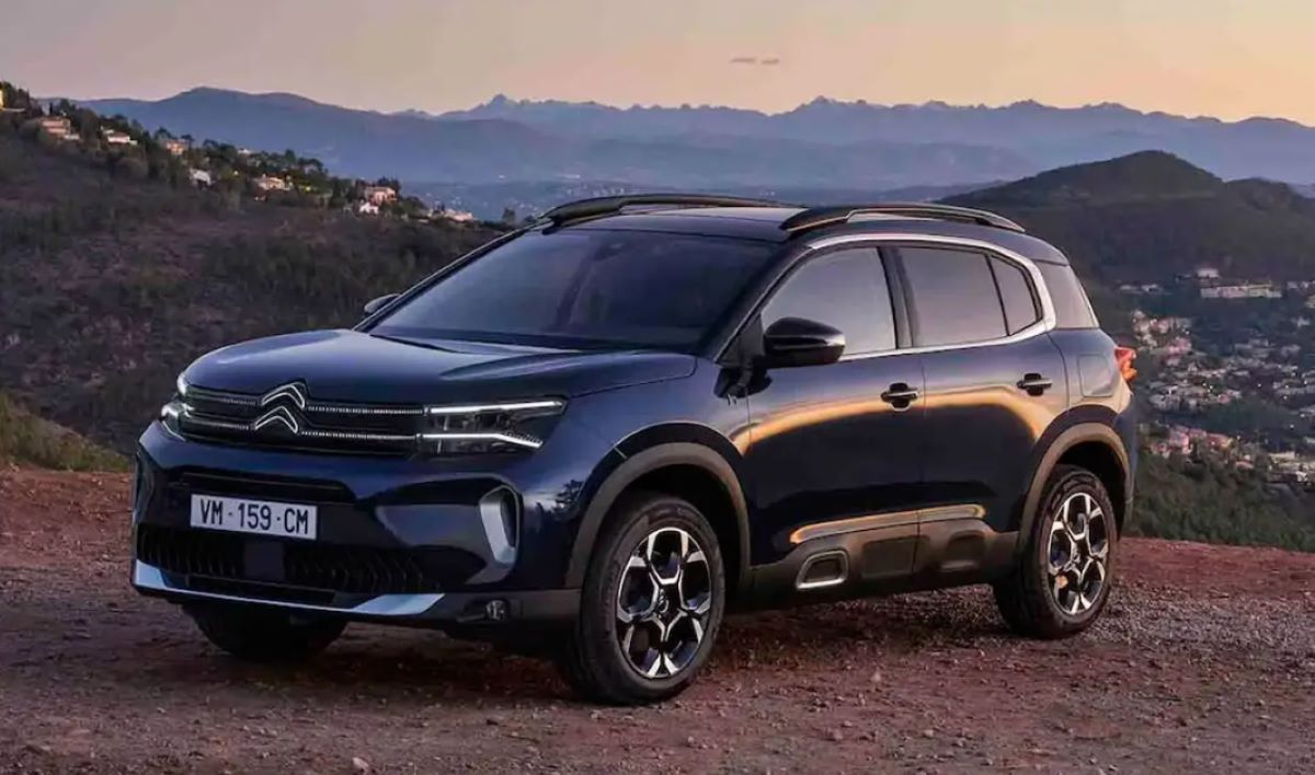 Экологичнее и дешевле: Citroen пересмотрел семейство C5 Aircross