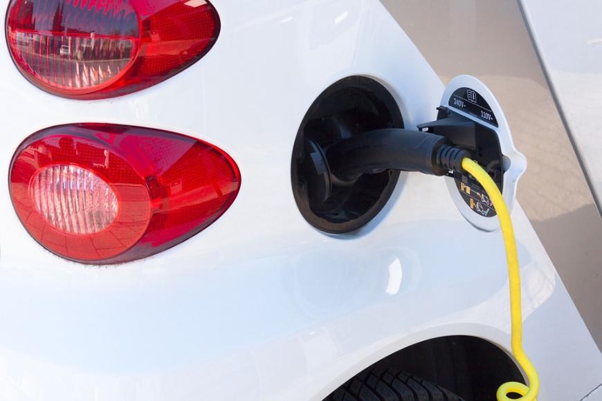 Электромобили могут навредить экологии сильнее, чем дизельные авто 