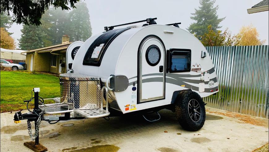 NuCamp представила туристические прицепы Teardrop и Truck Camper