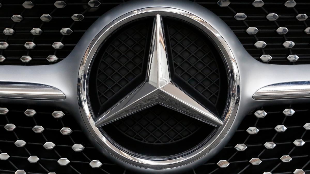 У автомобилей Mercedes-Benz может появиться корейский датчик нетрезвых водителей 