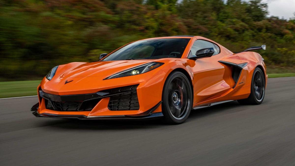 Chevy отложил поставки Corvette Z06 2023 года из-за проблем с запчастями