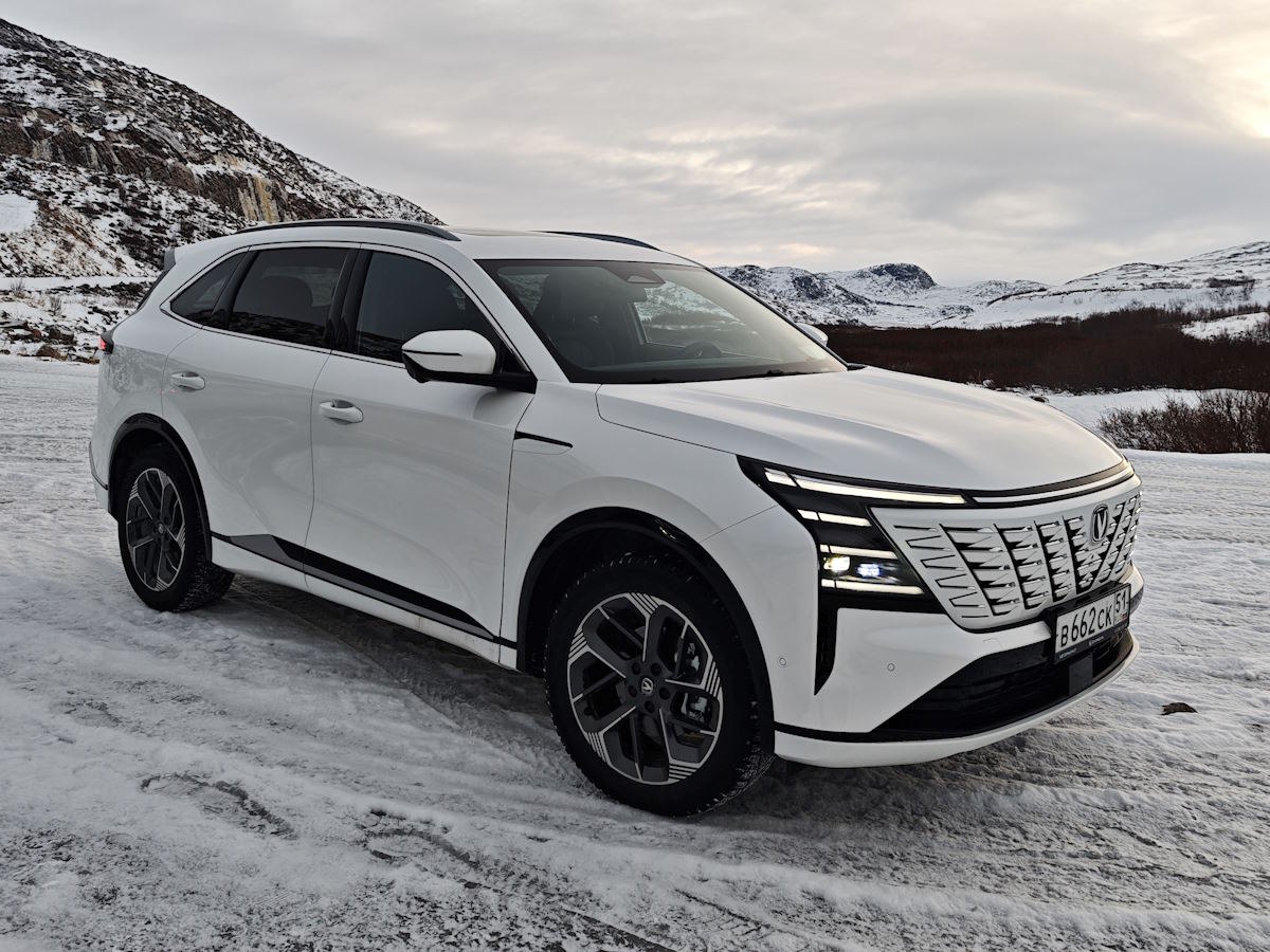 Changan CS75 Plus за 4,1 млн рублей: новая платформа, полный привод и багажник на 1505 литров