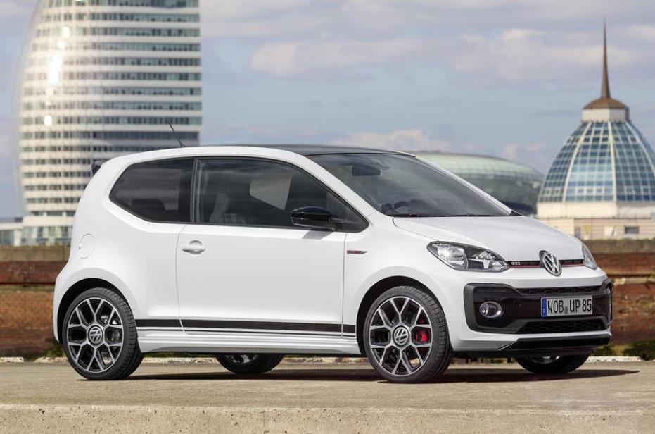 Volkswagen огласил стоимость обновленного хетчбэка Up! GTI