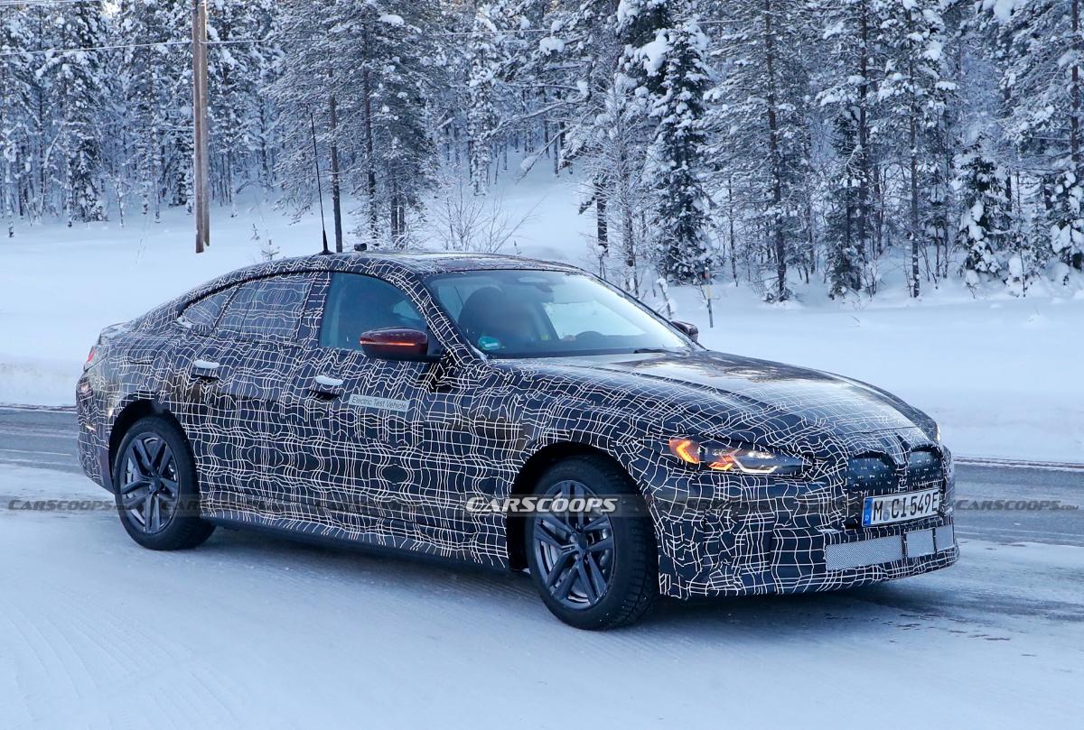 Компания BMW официально представит электрический седан i4 17 марта