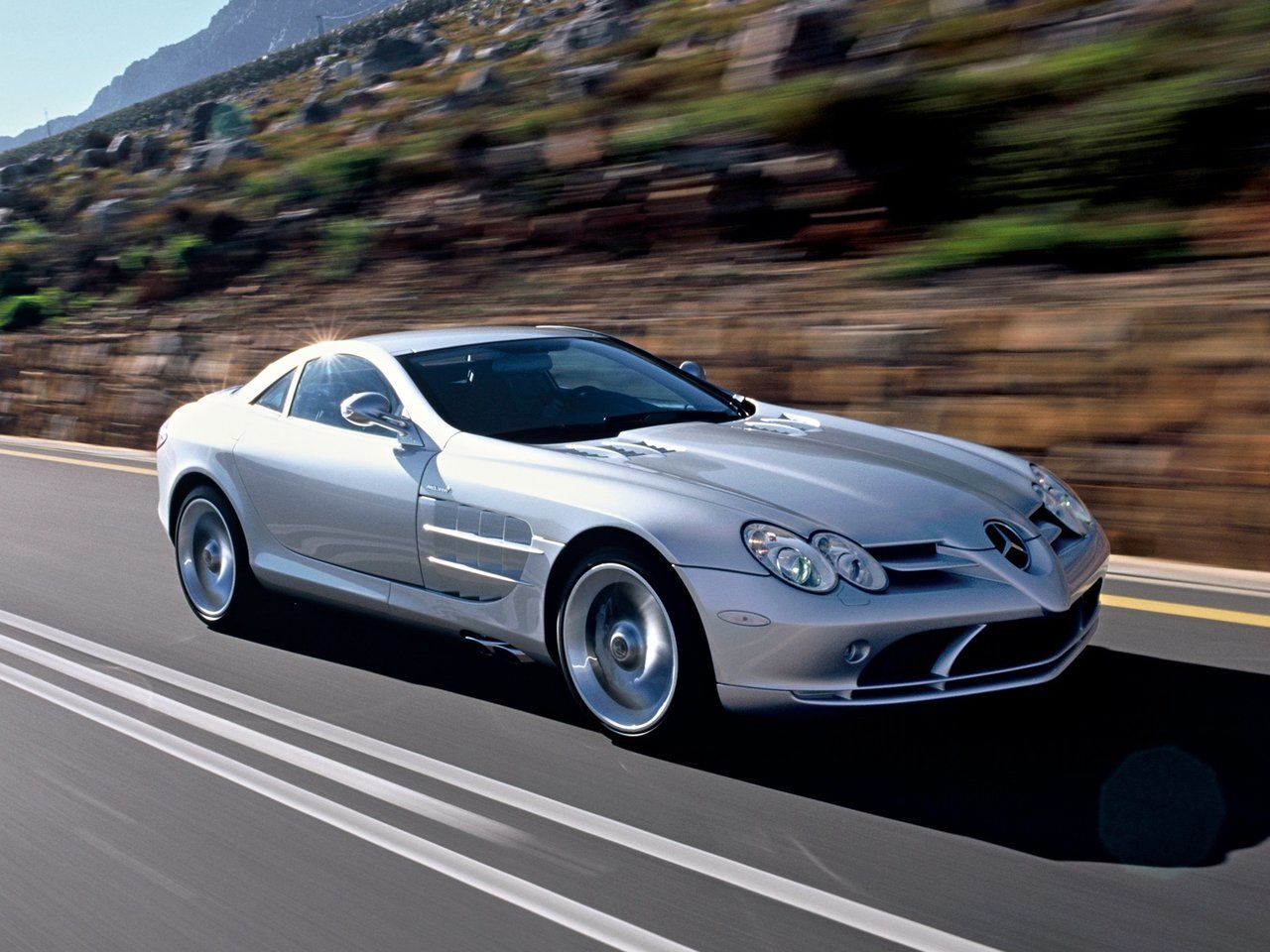 Mercedes Benz SLR MCLAREN двигатель