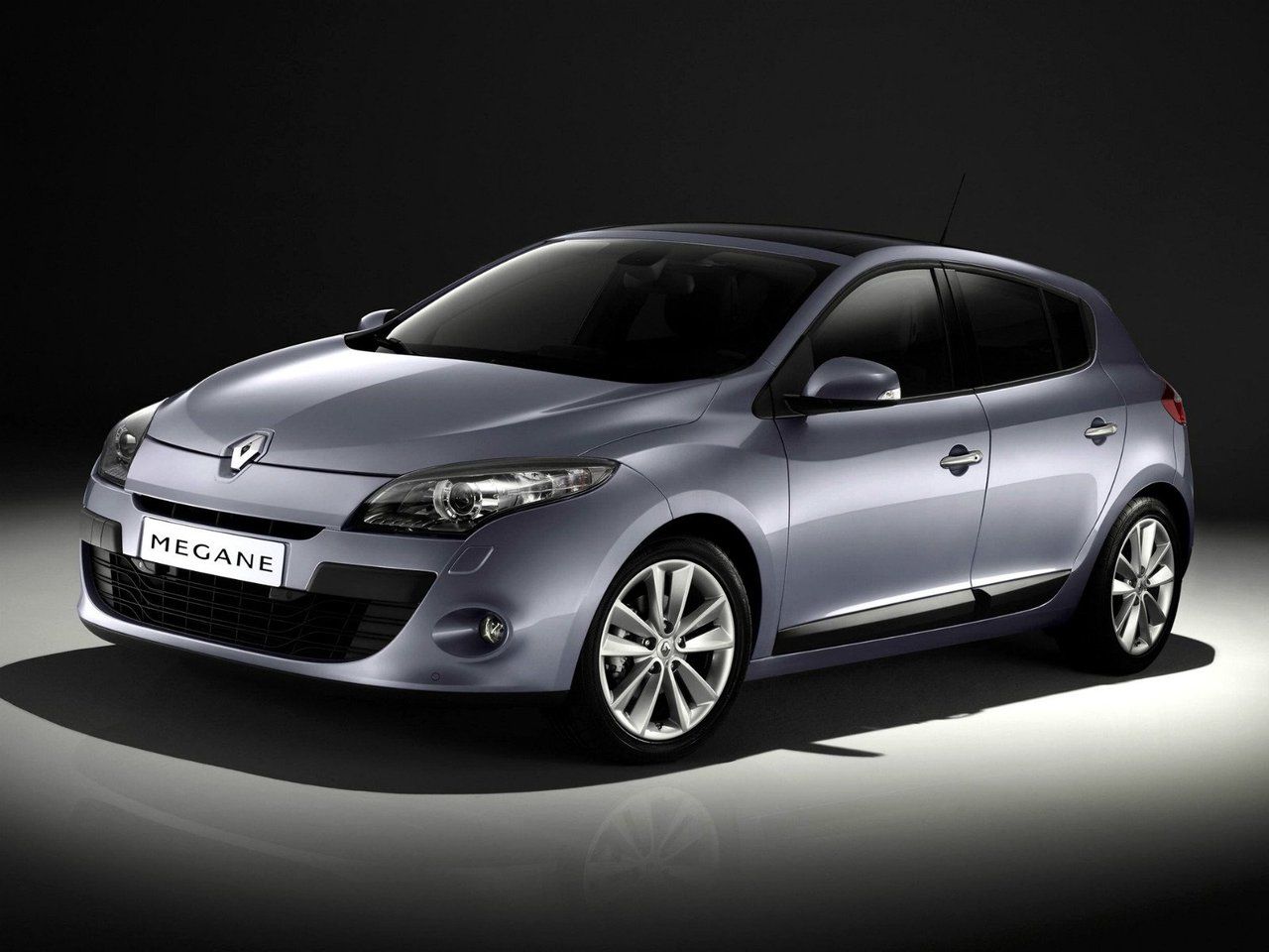 Renault megane фотографии