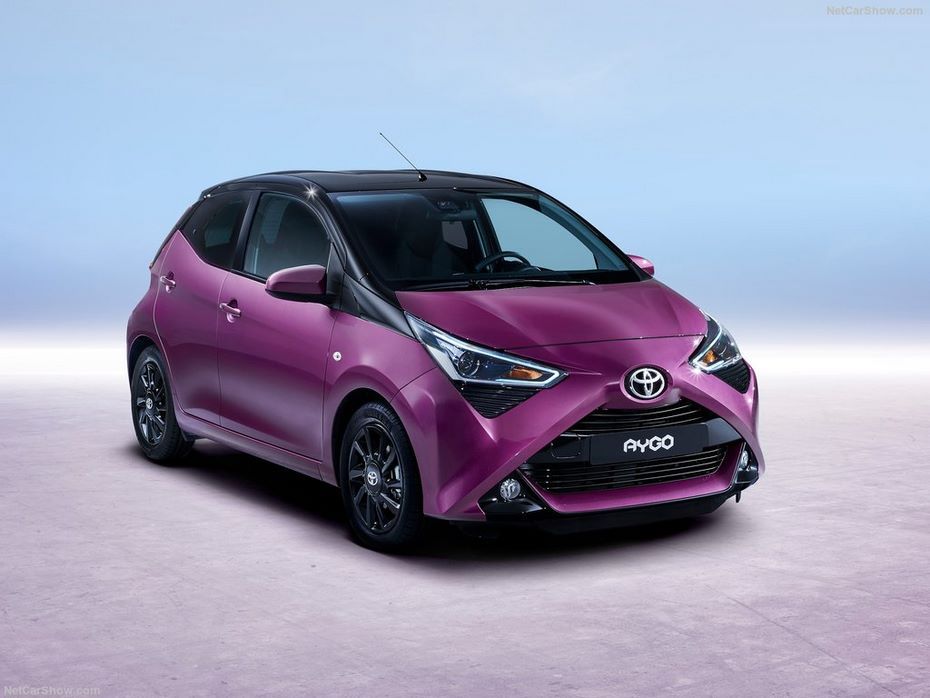 Toyota представила обновленный хетчбэк Aygo