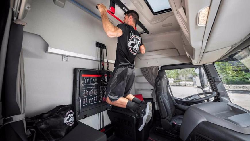 Iveco оборудовала свой грузовик тренажерным залом 