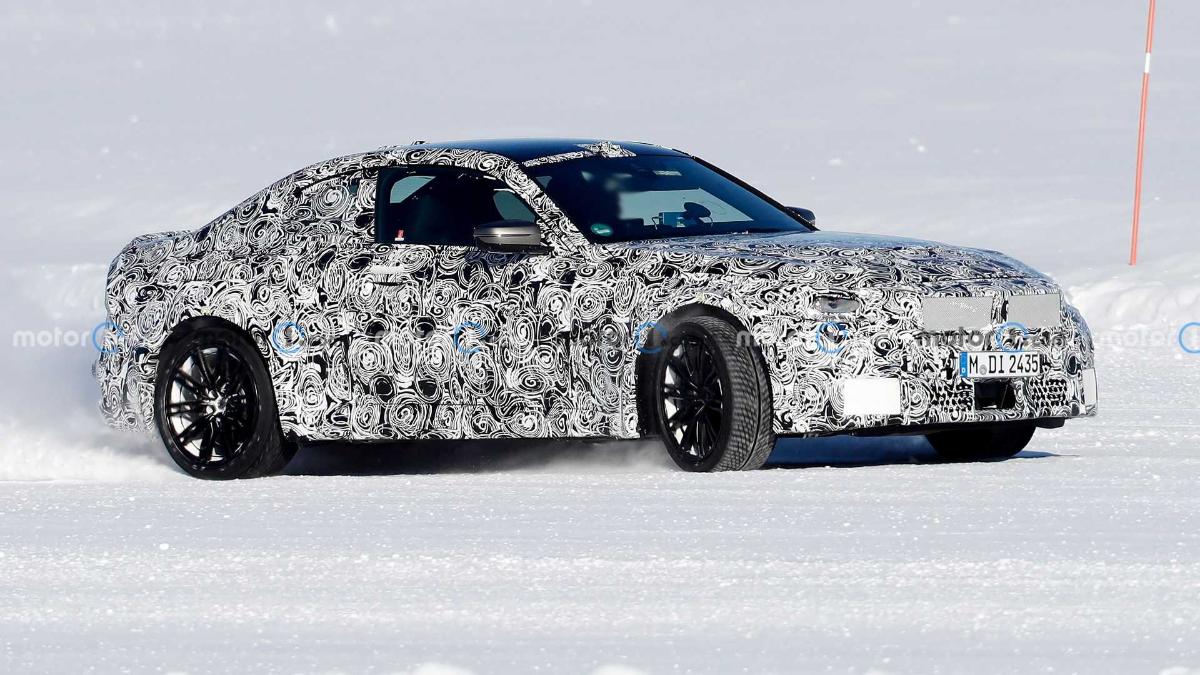 На тестах замечен прототип обновленного купе BMW M2