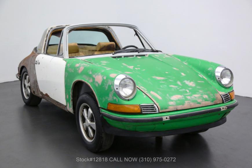 Ржавый Porsche 911 E Targa 1971 года продают за 40 тыс. долларов 