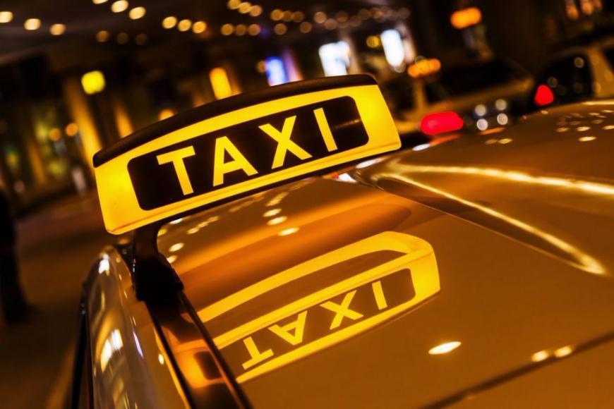 В России собираются внедрить систему мониторинга усталости водителей такси 