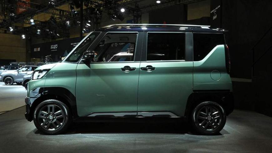 Mitsubishi представила на Tokyo Auto Salon 2023 микровэн Delica Mini в честь своего юбилея 