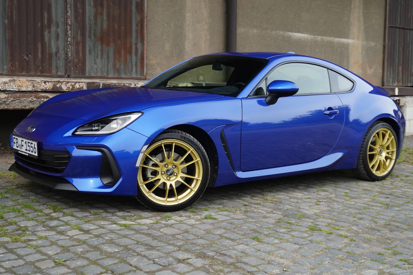 Subaru BRZ Япония