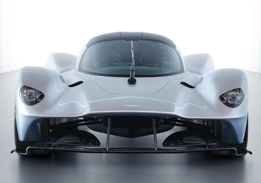 Aston Martin построил симулятор гибридного суперкара Valkyrie 