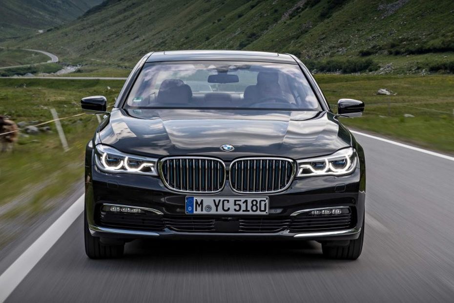 Автомобильные эксперты разочарованы новой версией BMW 7-Series после проведения тестов