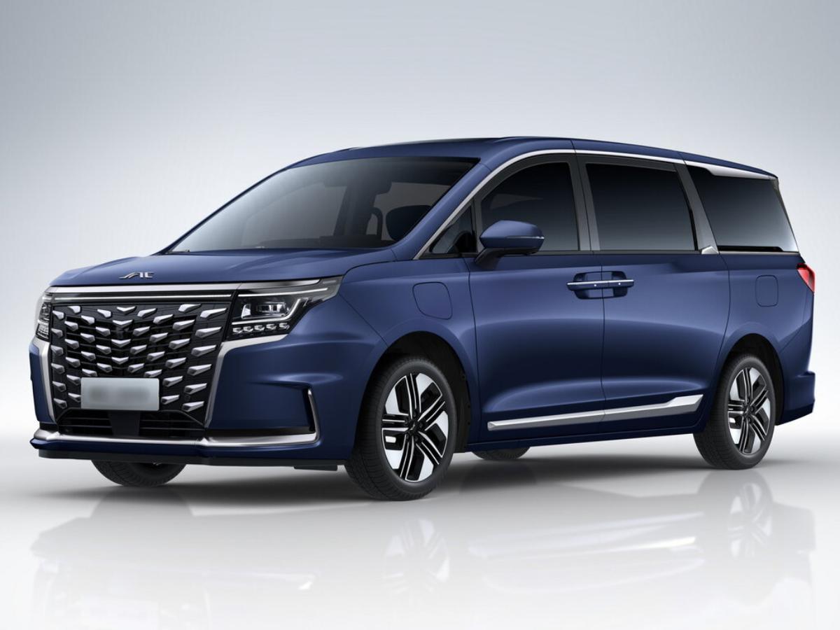 «ЗР» публикует отчет с испытаний минивэна JAC RF8, который собирают в России