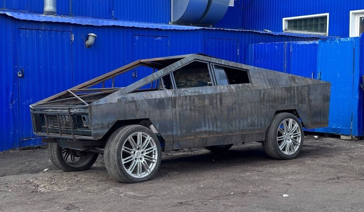 Невероятно: русский Cybertruck на базе Жигулей появился в Ульяновске