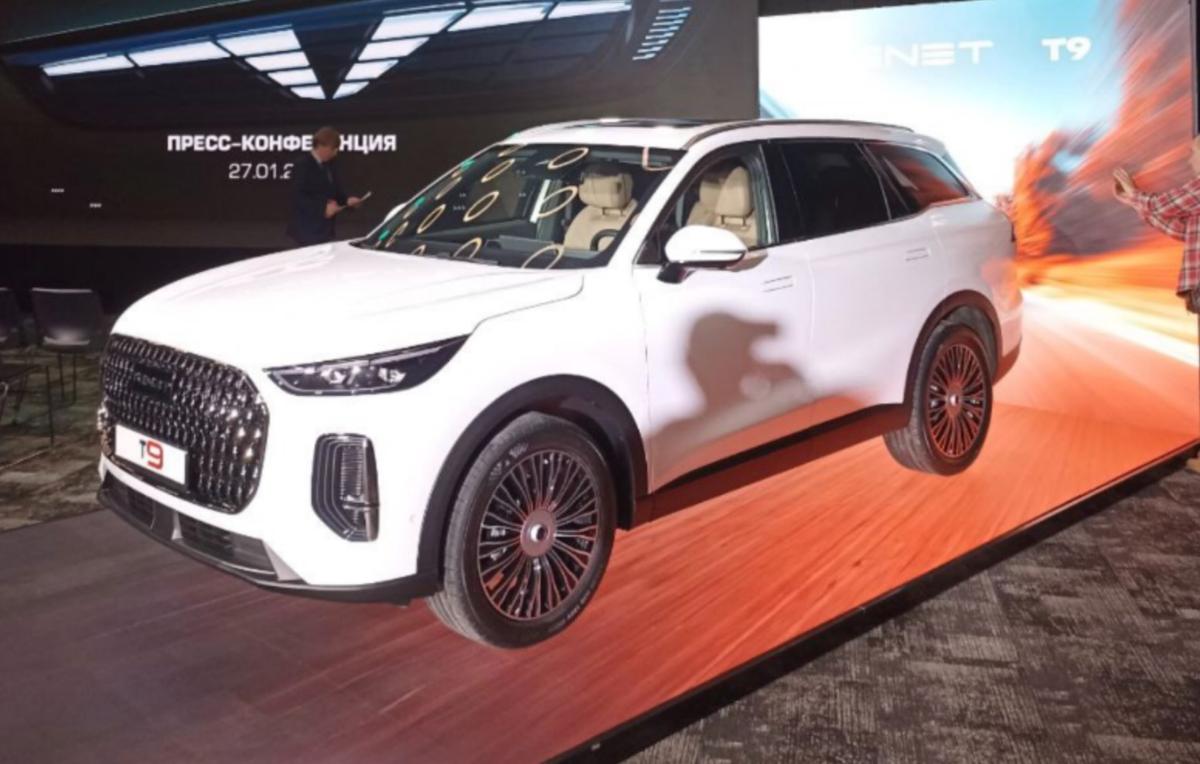 Флагманский Tenet T9 появится у дилеров в РФ сначала в дорогом исполнении на 7 мест
